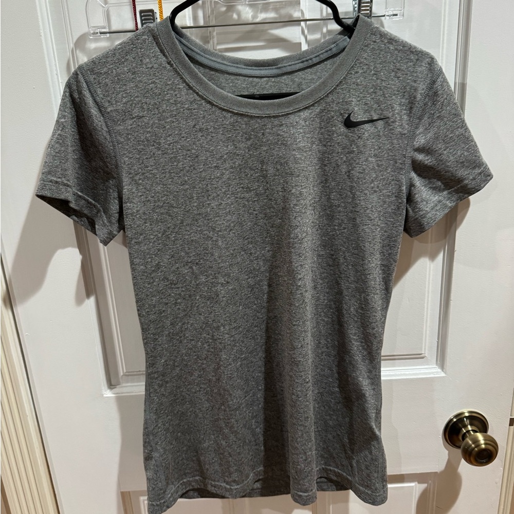 Nike Women's Charcoal Gray Short Sleeve Tee
